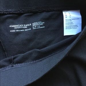 American Eagle small Hi-Rise black legging
